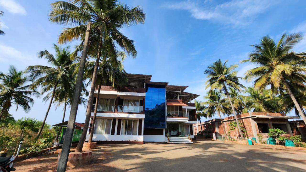 Coastal Bay Beach Resort Harnai Екстериор снимка